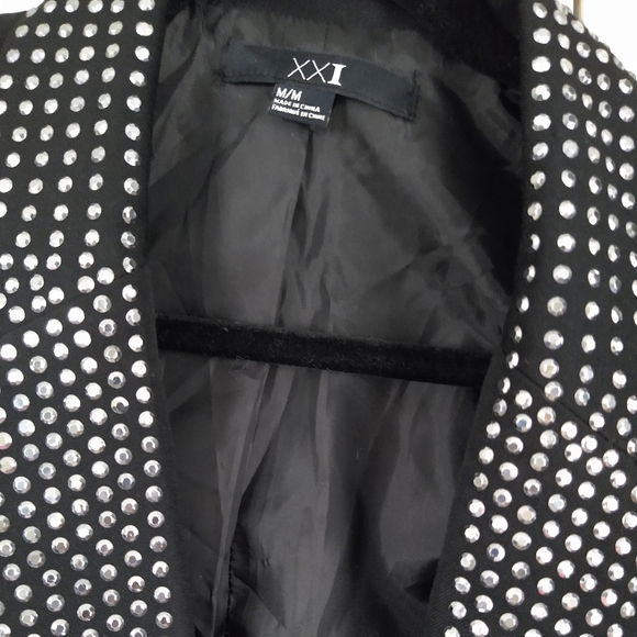 Beaded black jacket - Picture 2 of 4